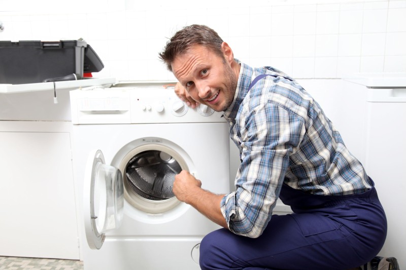 Drop-off Your Laundry or Do It Yourself in Mandarin, Florida