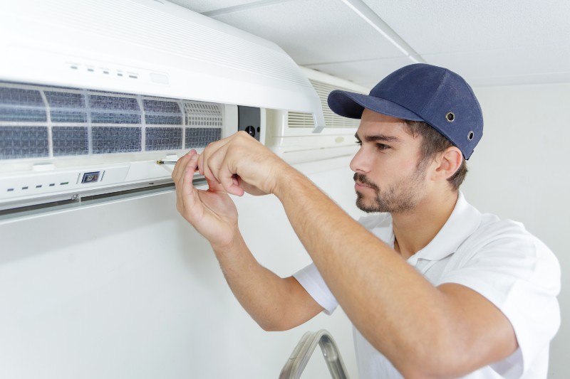 What to Do When You Need Emergency HVAC Near Surprise, AZ
