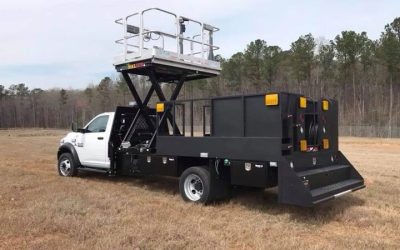 Increase jobsite efficiency with a dovetail truck flatbed designed for easy hauling and unloading